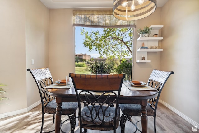 340 N Country Ln N Unit 27, St George, UT 84770 - dining area with light wood-type flooring
