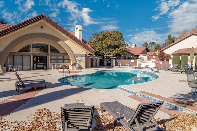 301 S 1200 E Unit 64, St George, UT 84790 - community pool with a patio area