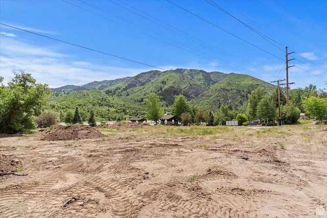 5630 N Robinson Ln, Mountain Green, UT 84050
