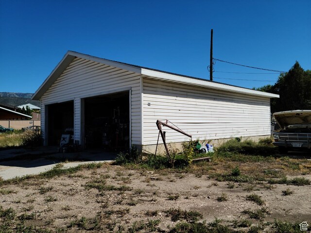 48 N Main St, Ephraim, UT 84627 - view of detached garage
