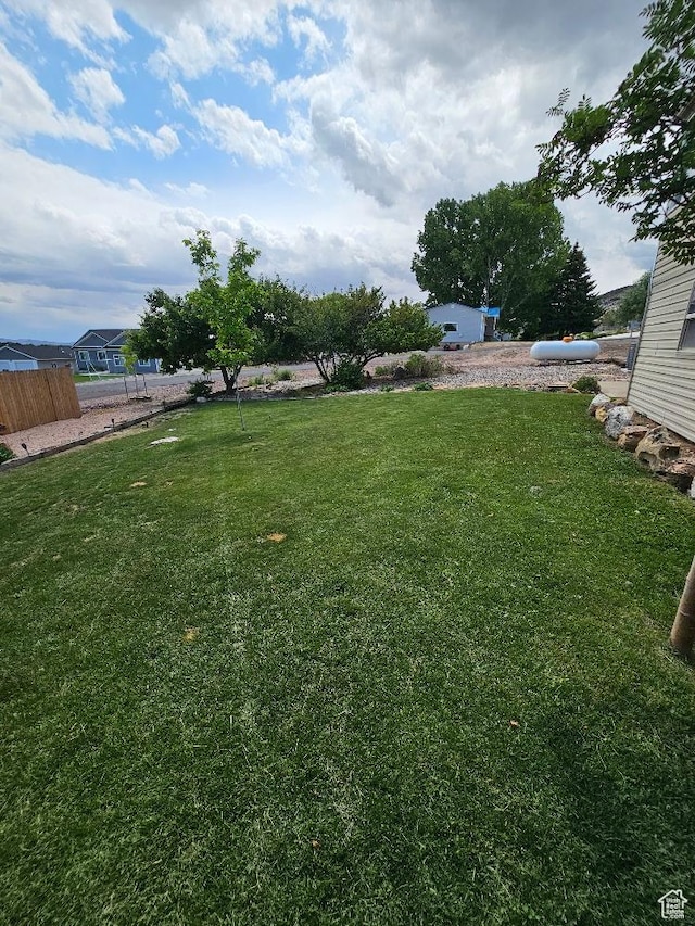 675 W 3300 N, Vernal, UT 84078 - view of yard