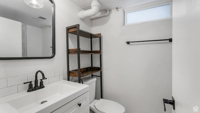 720 N 1200 E, Provo, UT 84606 - bathroom with tasteful backsplash and vanity