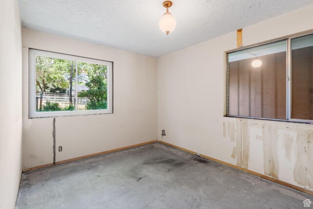 222 S 800 E, Alpine, UT 84004 - unfurnished room with baseboards and unfinished concrete floors