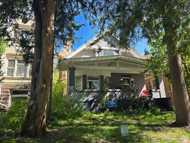 423 E 1st Ave N, Salt Lake City, UT 84103 - view of front of home with a porch