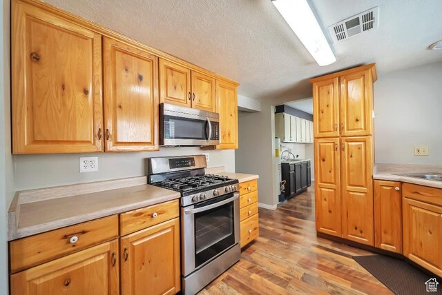 560 E Garden Ave, South Salt Lake, UT 84106 - photo 23