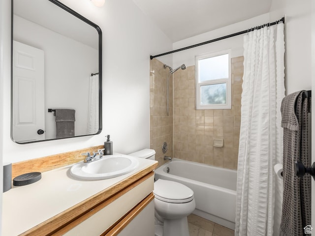 1705 E Plata Way, Sandy, UT 84093 - bathroom with vanity and shower / tub combo with curtain