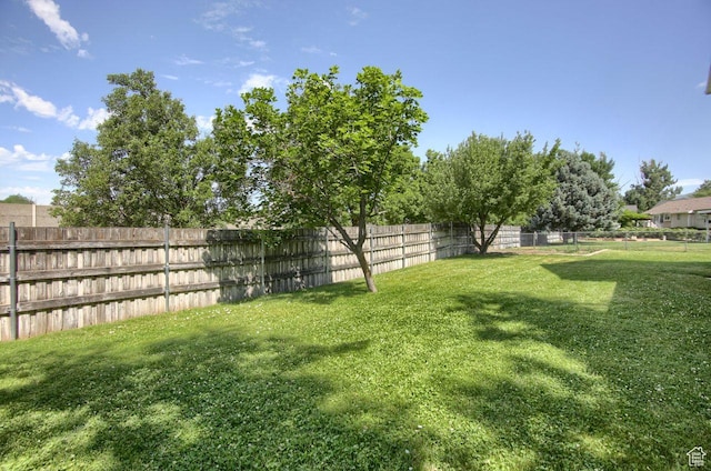 1657 N Lewis And Clark Dr, Centerville, UT 84014 - view of fenced backyard