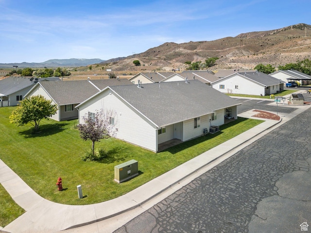827 S 1030 W, Richfield, UT 84701 - aerial view of residential area with mountains