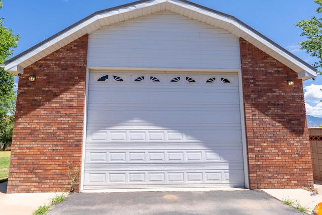 4163 S Beeman Rd, Moab, UT 84532 - view of garage