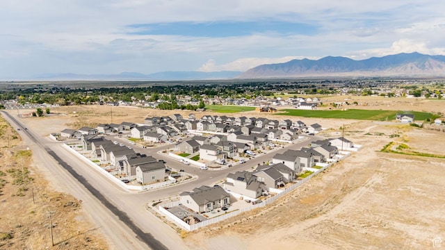425 W Domain Ln, Grantsville, UT 84029 - aerial view of residential area featuring mountains