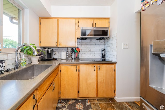 1630 S 100 E, Bountiful, UT 84010 - kitchen with appliances with stainless steel finishes and decorative backsplash