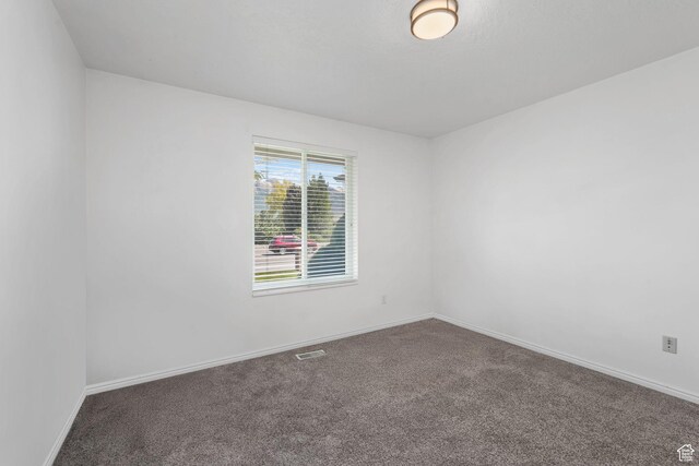 5077 W 11000 N, Highland, UT 84003 - carpeted spare room featuring baseboards