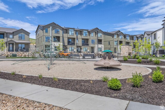 5930 Cardiff Pass Rd, Mountain Green, UT 84050 - view of property's community with a residential view