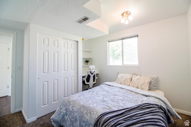 1536 N 150 W, Bountiful, UT 84010 - carpeted bedroom with a closet and baseboards
