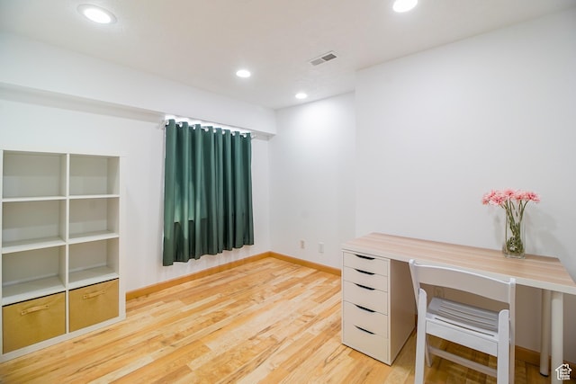 1536 N 150 W, Bountiful, UT 84010 - unfurnished office with light wood finished floors and recessed lighting
