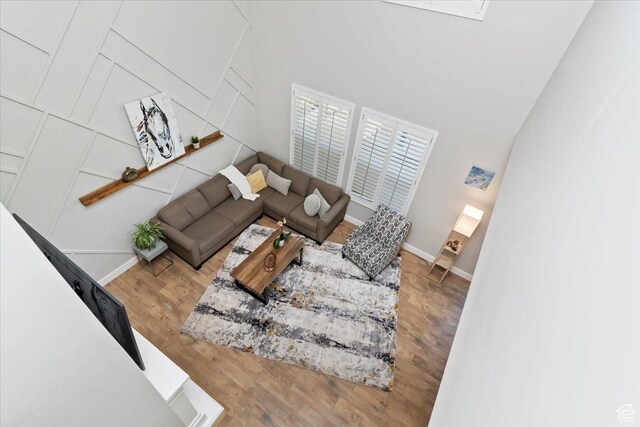 12140 S Galena Grove Way W, Draper, UT 84020 - living room with wood finished floors and a towering ceiling