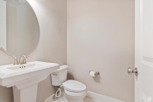 12140 S Galena Grove Way W, Draper, UT 84020 - half bath with toilet and tile patterned flooring