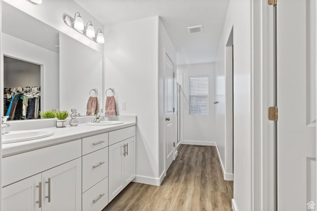 743 W 950 S, Springville, UT 84663 - full bath featuring double vanity, wood finished floors, and a spacious closet