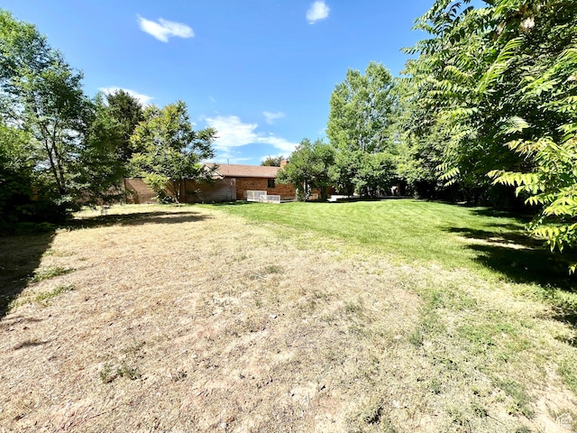 90 W 640 N, Richfield, UT 84701 - view of grassy yard