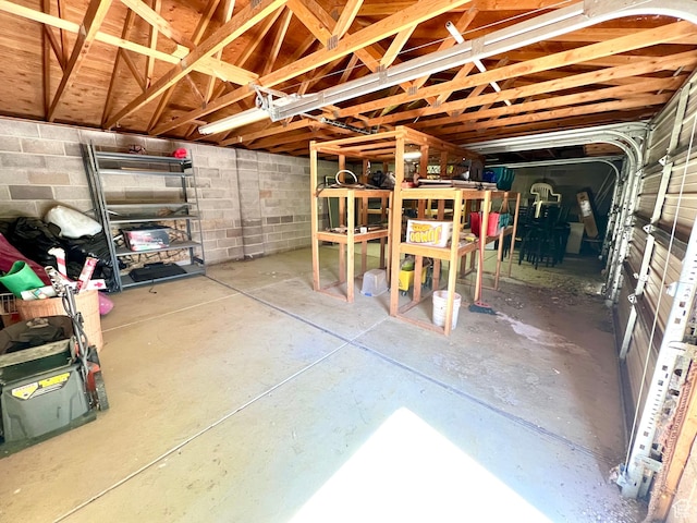 90 W 640 N, Richfield, UT 84701 - garage with concrete block wall