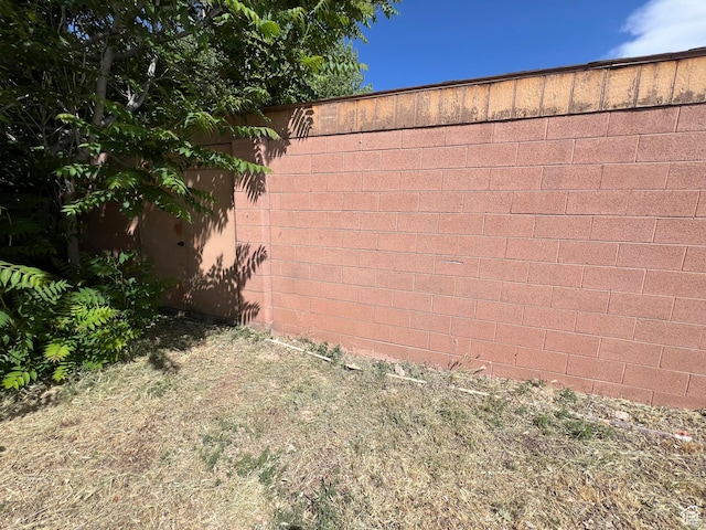 90 W 640 N, Richfield, UT 84701 - view of yard