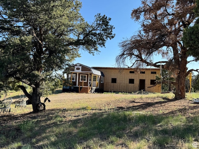 46205 W Little Elk Rd, Fruitland, UT 84027 - rear view of house featuring entry steps