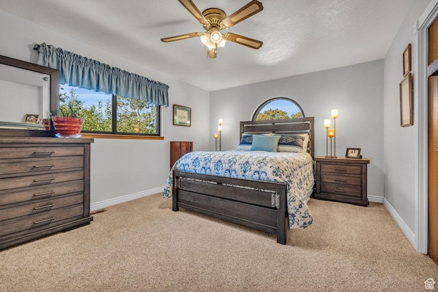 315 E Oak Ln, Kaysville, UT 84037 - bedroom featuring carpet floors and a ceiling fan