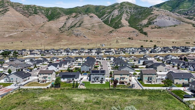 8255 N Cobblerock Rd, Lake Point, UT 84074 - photo 4