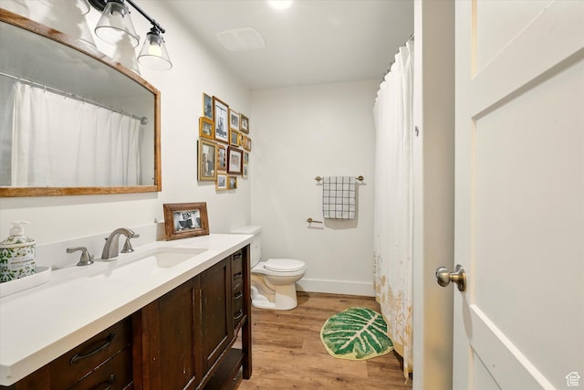 155 N 200 E, Richmond, UT 84333 - bathroom with vanity and wood finished floors