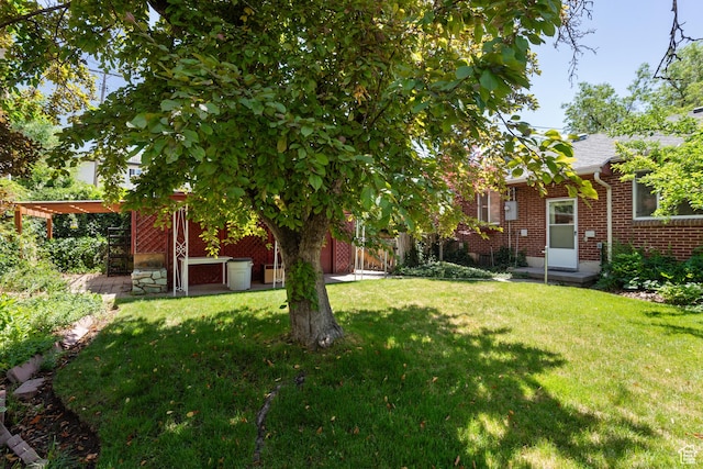 2359 E Bryan Ave S, Salt Lake City, UT 84108 - view of green lawn