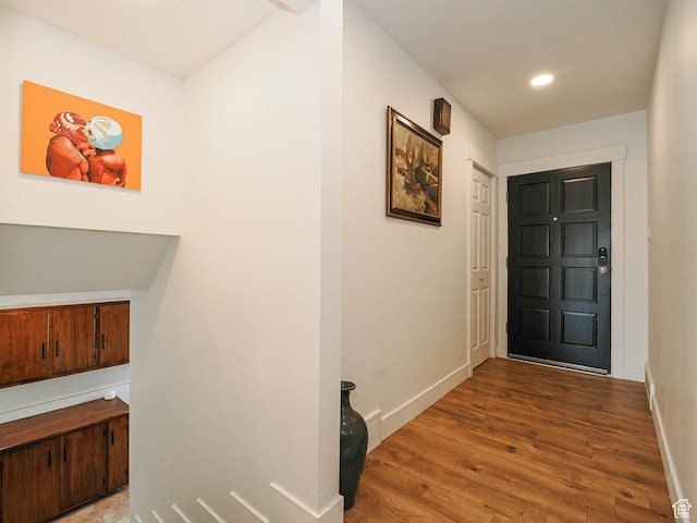 4601 S Creekview Cir, Murray, UT 84107 - entryway featuring light wood-style flooring and recessed lighting