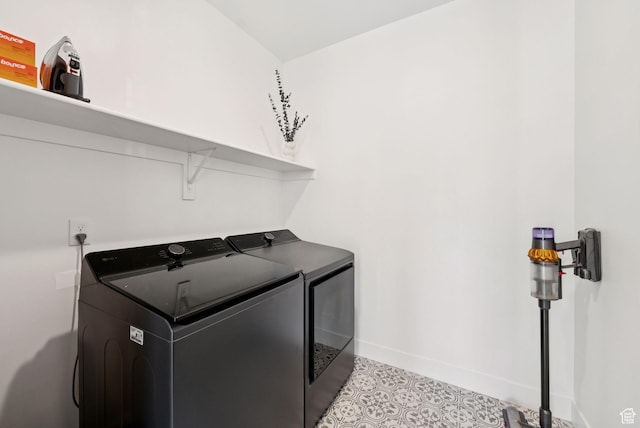 12756 N Belaview Way, Hideout, UT 84036 - washroom featuring washer and clothes dryer and baseboards