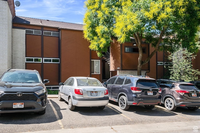 2402 S Elizabeth St Unit 5, Salt Lake City, UT 84106 - view of uncovered parking lot