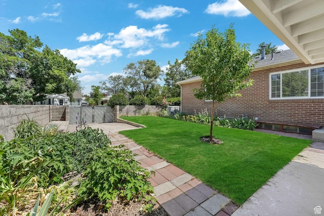 2612 S 1900 E, Salt Lake City, UT 84106 - view of yard featuring a patio area