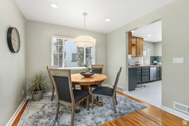 2612 S 1900 E, Salt Lake City, UT 84106 - dining area featuring light wood finished floors and recessed lighting