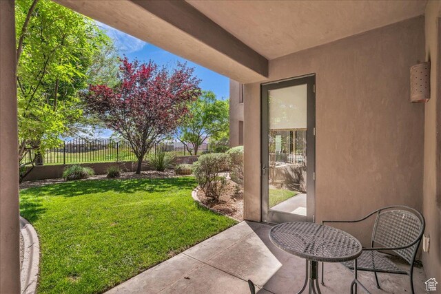 1683 W Red Cloud Dr, St George, UT 84770 - view of yard with a patio area