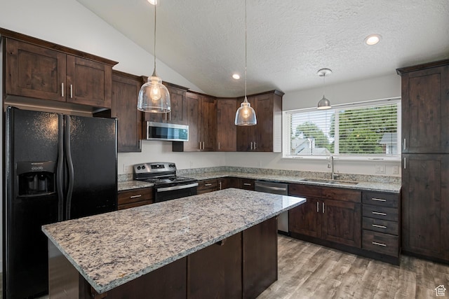 2215 W Bonniebrook S, Taylorsville, UT 84129