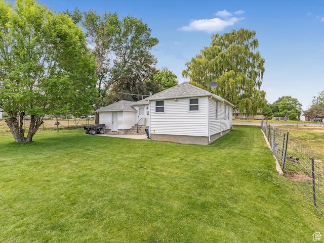 160 N 300 E, Santaquin, UT 84655 - back of house featuring entry steps and roof with shingles