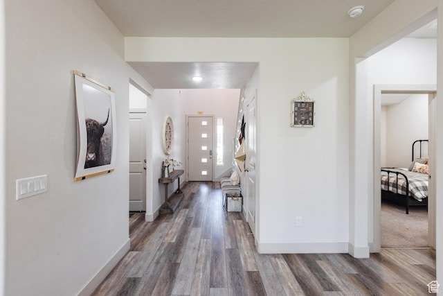 344 N Puerta Dr, Washington, UT 84780 - corridor featuring wood finished floors