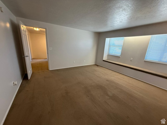 5509 S 2150 W, Roy, UT 84067 - unfurnished room with carpet flooring and a textured ceiling
