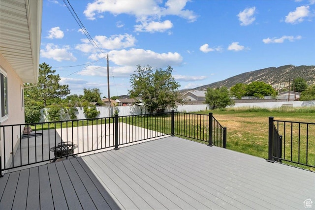 231 S 200 E, Manti, UT 84642 - wooden terrace featuring a mountain view and a fenced backyard