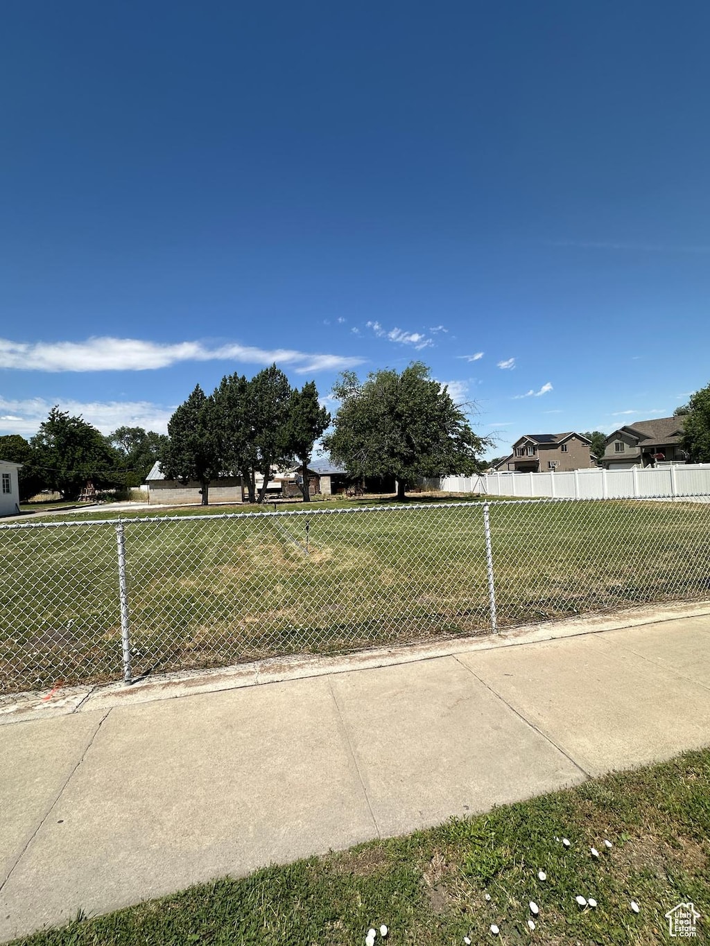 215 W 230 N, Tooele, UT 84074
