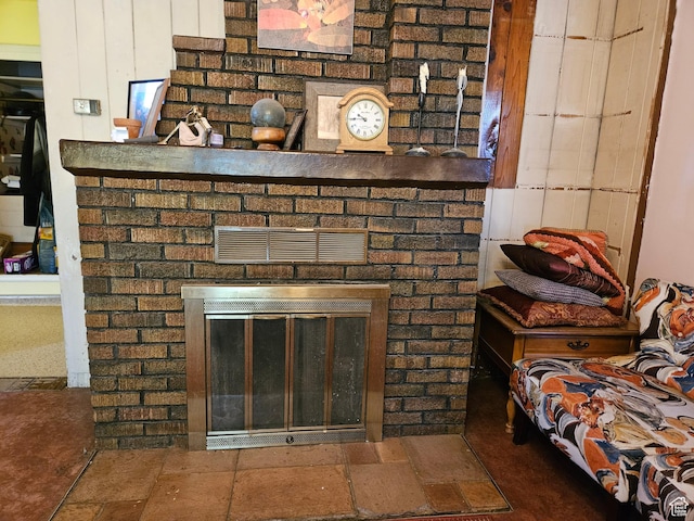 110 S Wall Ave E, Ogden, UT 84404 - detailed view of a fireplace