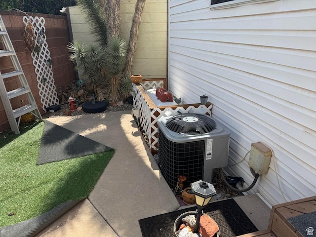 1225 N Dixie Downs Rd Unit 100, St George, UT 84770 - view of patio