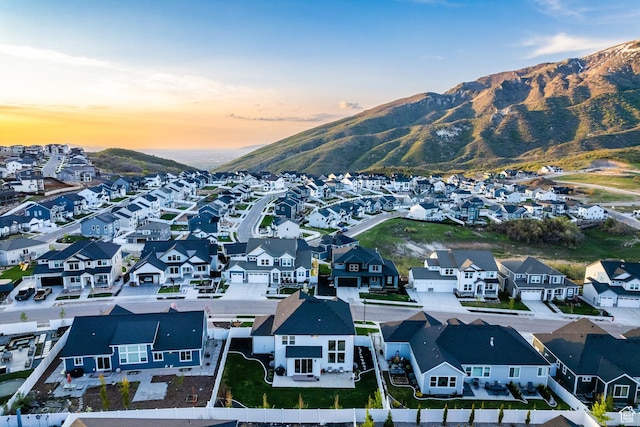 2452 E Lone Hill Dr Unit 324, Draper Ut Cnty, UT 84020 - mountain view with nearby suburban area