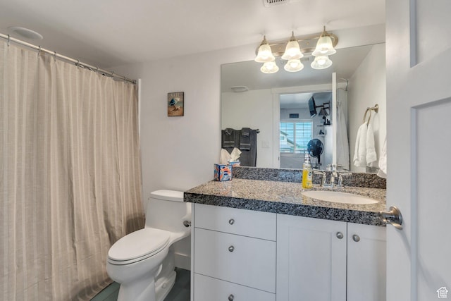 766 S Aspen Cir, Provo, UT 84606 - bathroom featuring vanity, a chandelier, and curtained shower