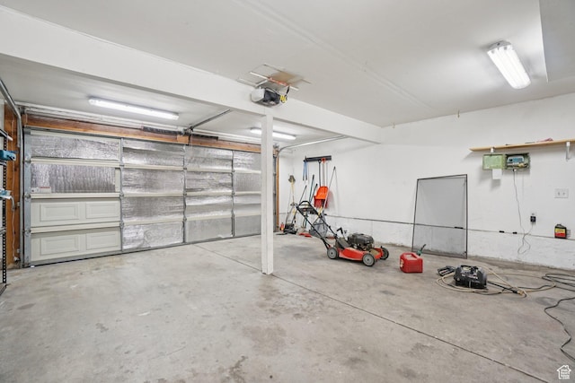 8892 S Flatiron Dr, Sandy, UT 84093 - garage with a garage door opener