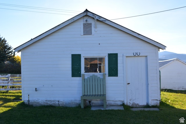 114 W 7th St, Georgetown, ID 83239 - back of house