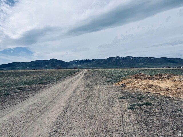 4270 W 2000 N, Malad City, ID 83252