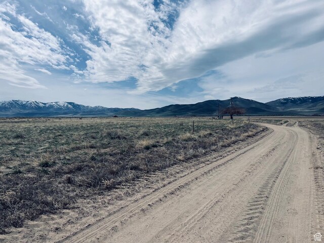 4270 W 2000 N, Malad City, ID 83252
